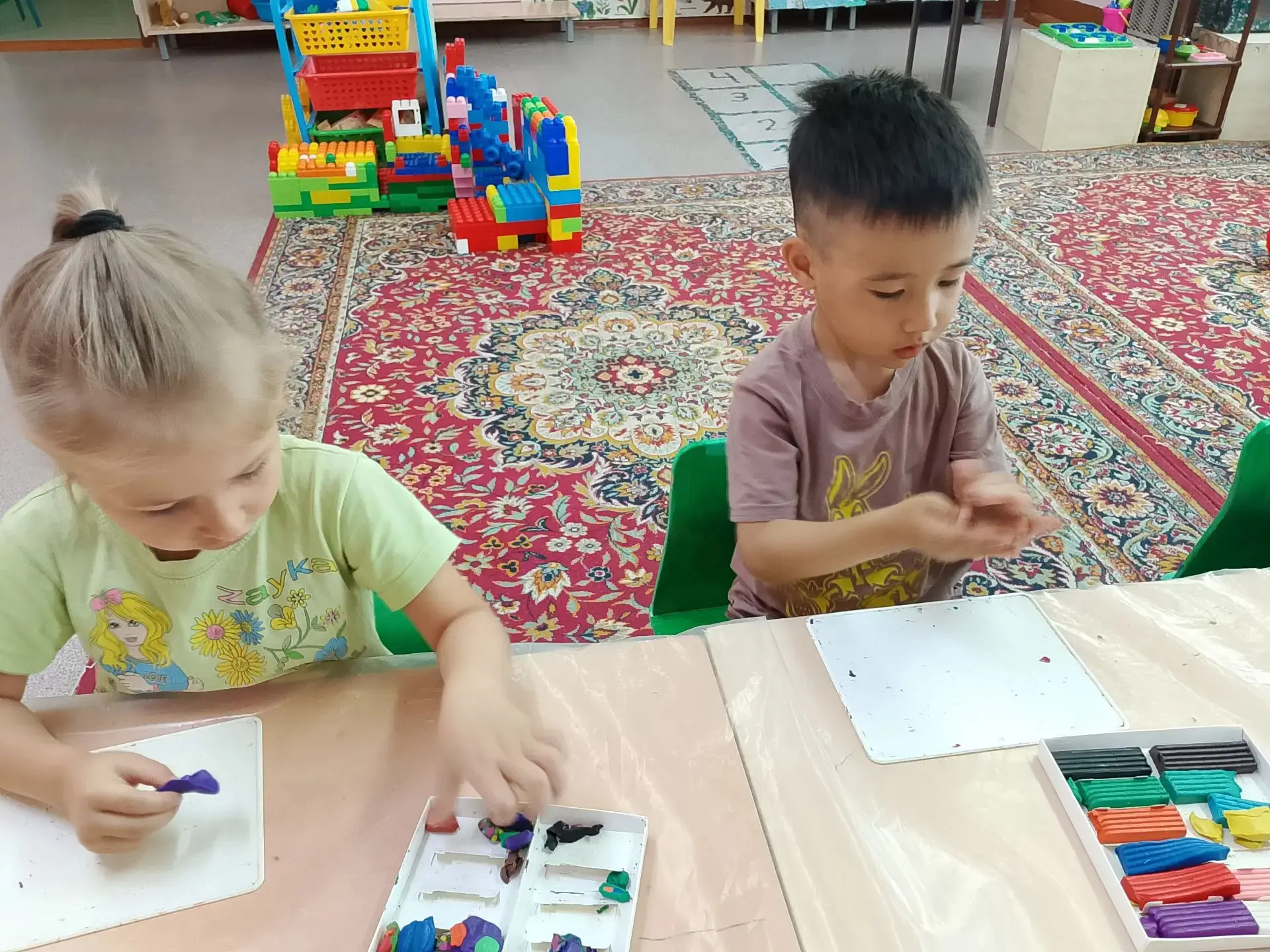 Лепка по замыслу для детей 5 лет — это не просто развлечение, а важный инструмент разви...