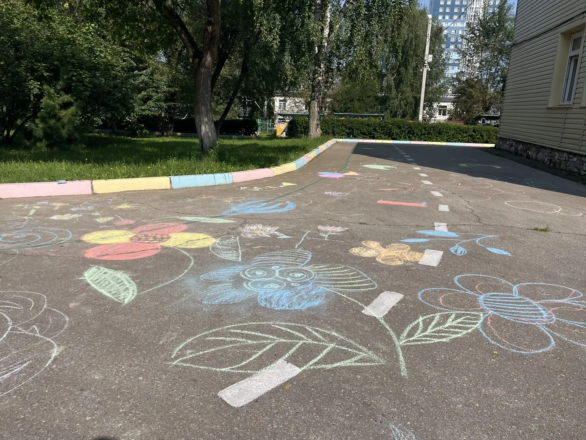 🌸 В гостях у Феи Цветов: как прошло наше яркое развлечение!
💐Сегодня наши ребята совершили путешес