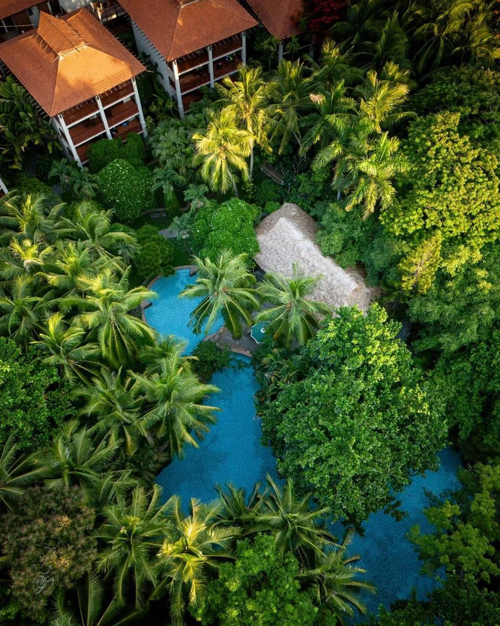 ⚜️Вьетнам⚜️

📍Furama Resort 5*
Дананг

ДАНАНГ — это современный город на море с самым красивым пляж