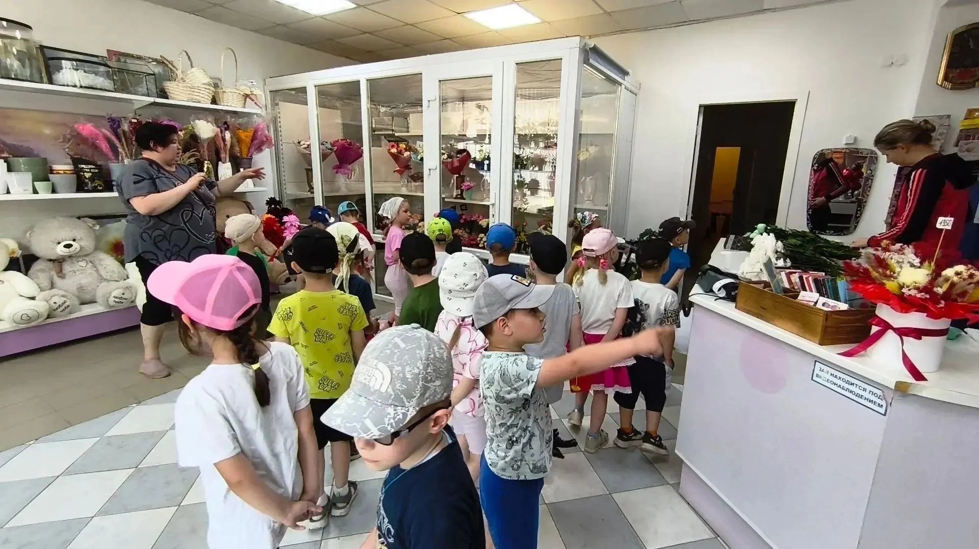 💫В рамках недели «Професси нашего города» воспитанники  группы 4-48 познакомились с пр...