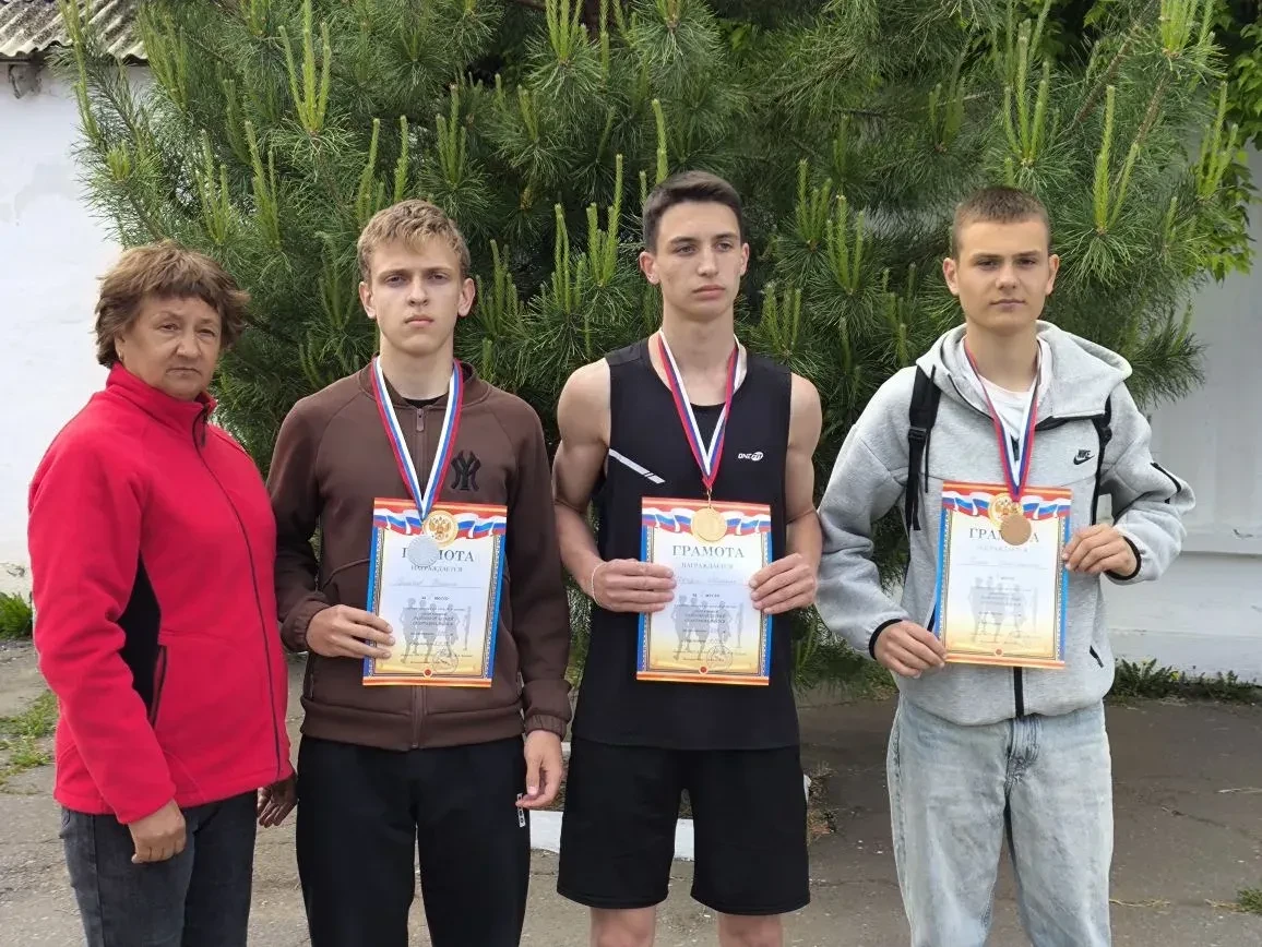 14.05.2026 года на стадионе «Колос» прошли соревнования по лёгкой атлетике районной лет...