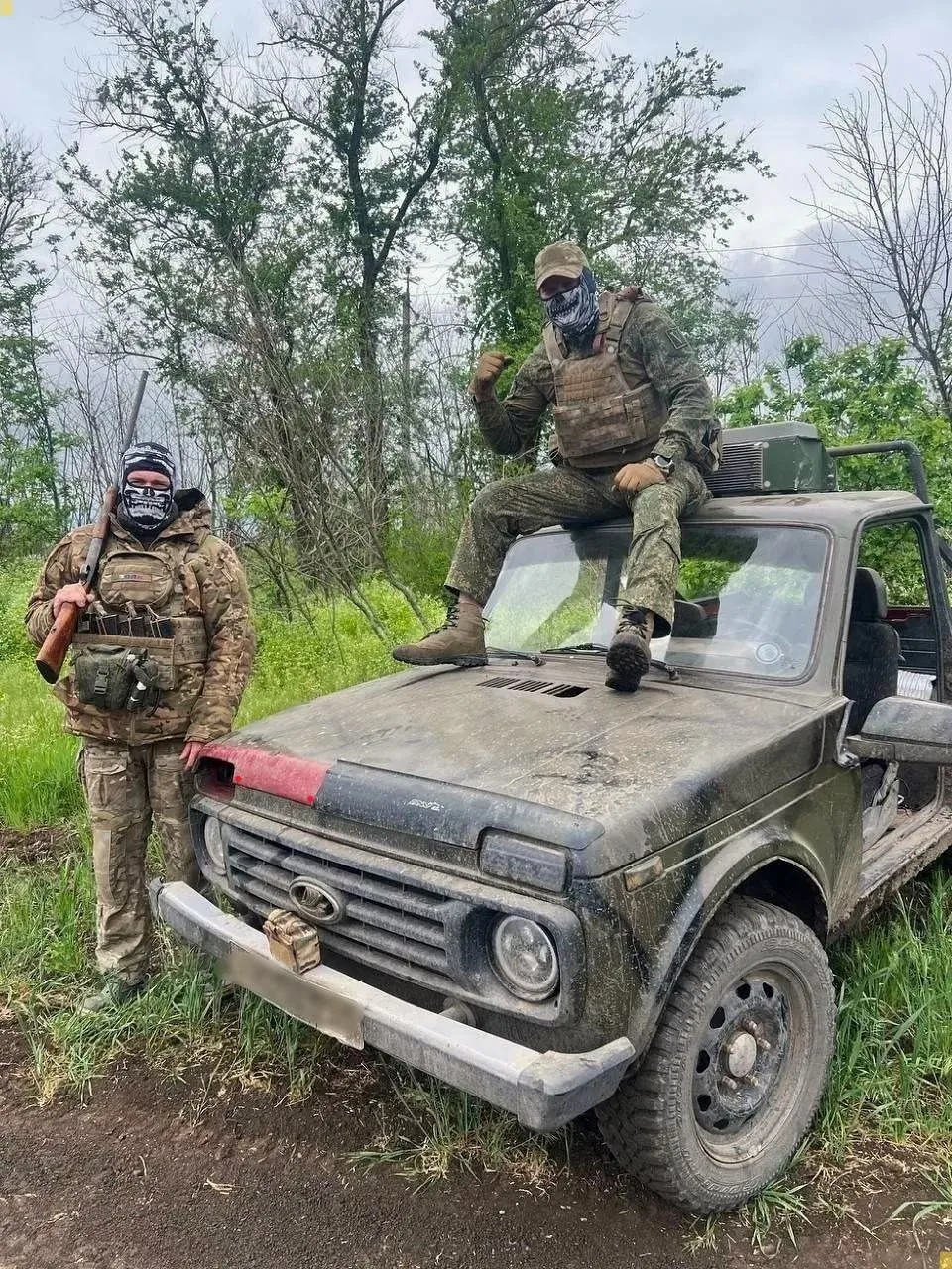 Когда продал «Гелик» и купил «Ниву» — наконец-то начал доезжать куда надо 😄 Проверено ...