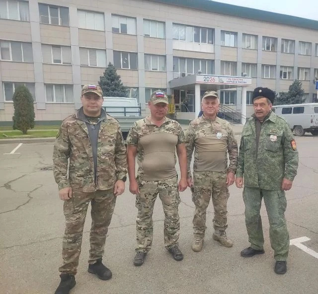 Сегодня неравнодушные жители нашего Азовского сельского поселения доказали, что такое н...
