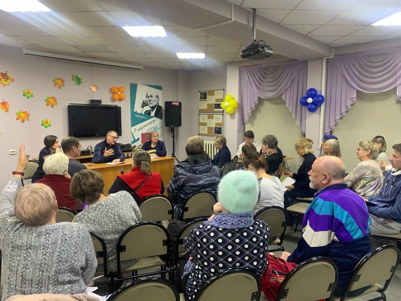 С ДНЁМ РОЖДЕНИЯ! 🥳   На территории, которую обслуживает и которой управляет ЗУЖКС, находятся сразу н