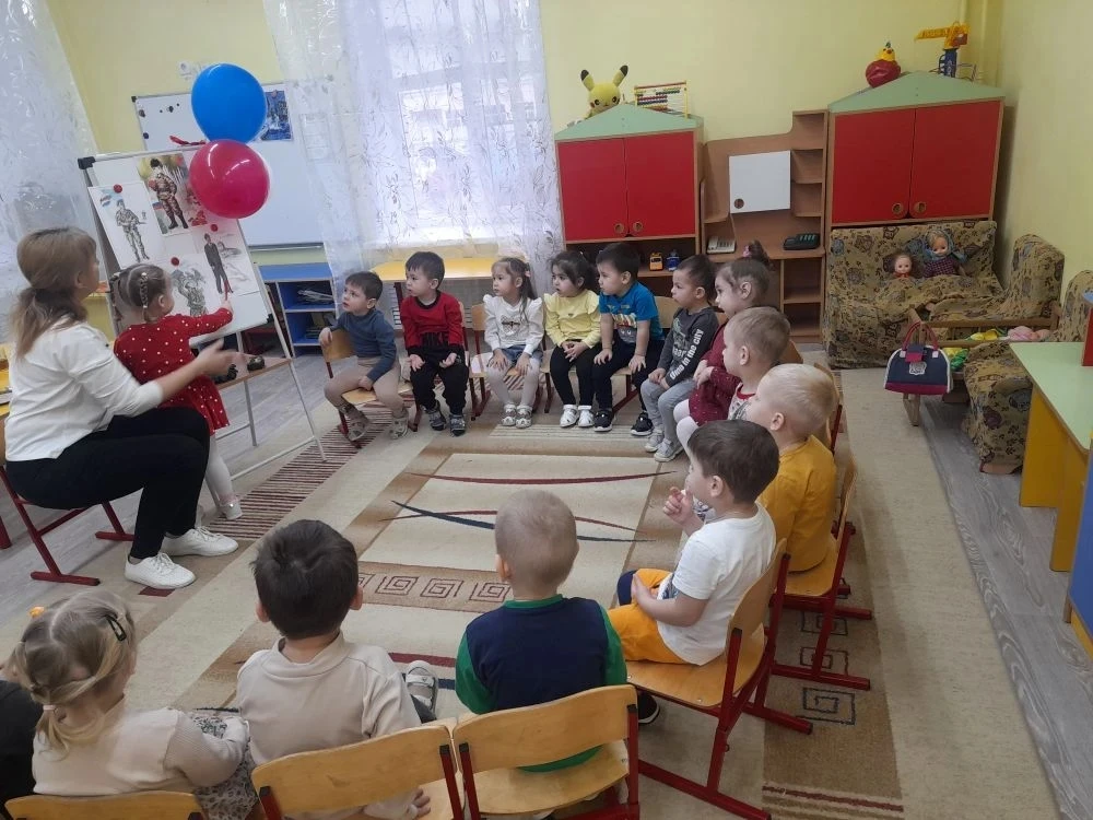 В МБДОУ г. Астрахани «Детский сад №36» ко Дню защитника Отечества прошли мероприятия ра...