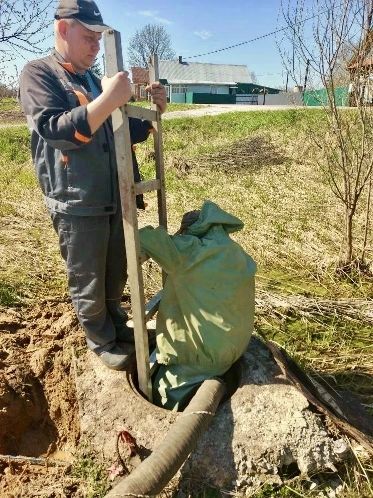 Итоги апреля — более 1 300 засоров устранено на сетях Мособлводоканала 👷‍♂️Специалисты Мособлводокан