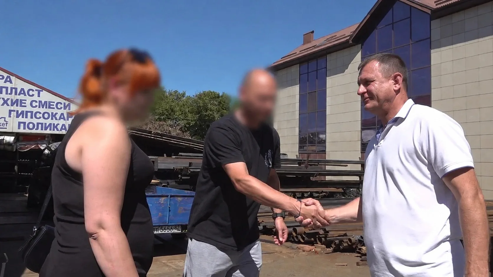 Муниципальный штаб «Мы вместе» Апшеронского района передал гуманитарную помощь бойцам Х...