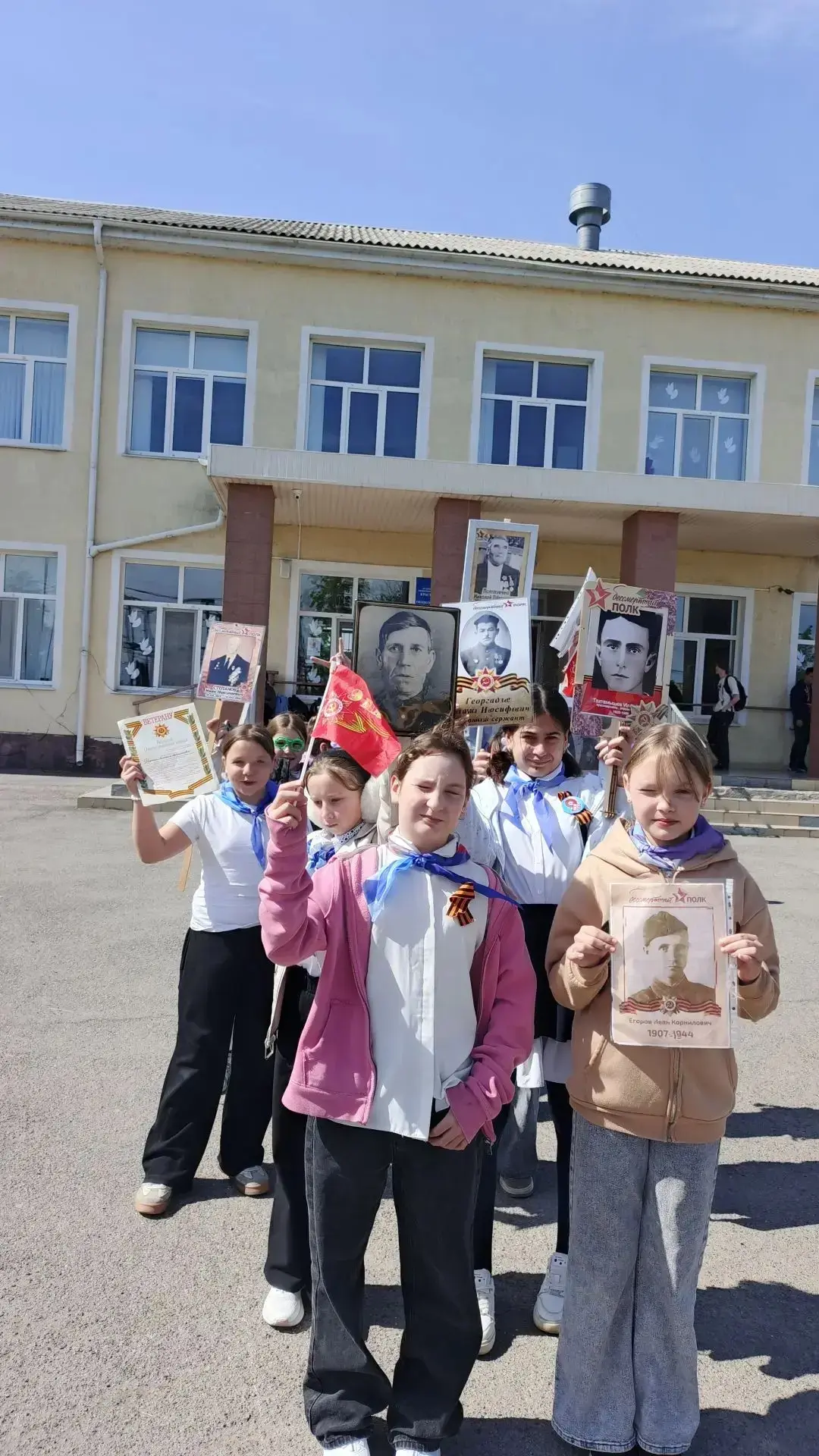 💫Международная акция «Бессмертный полк: Герои рядом с нами»