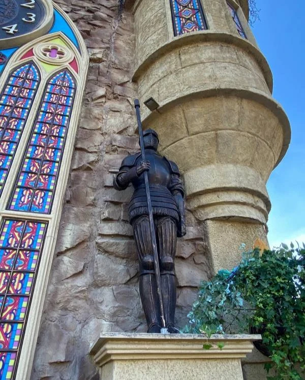 🏰 Сказочный замок с рыцарями и бесплатной каруселью