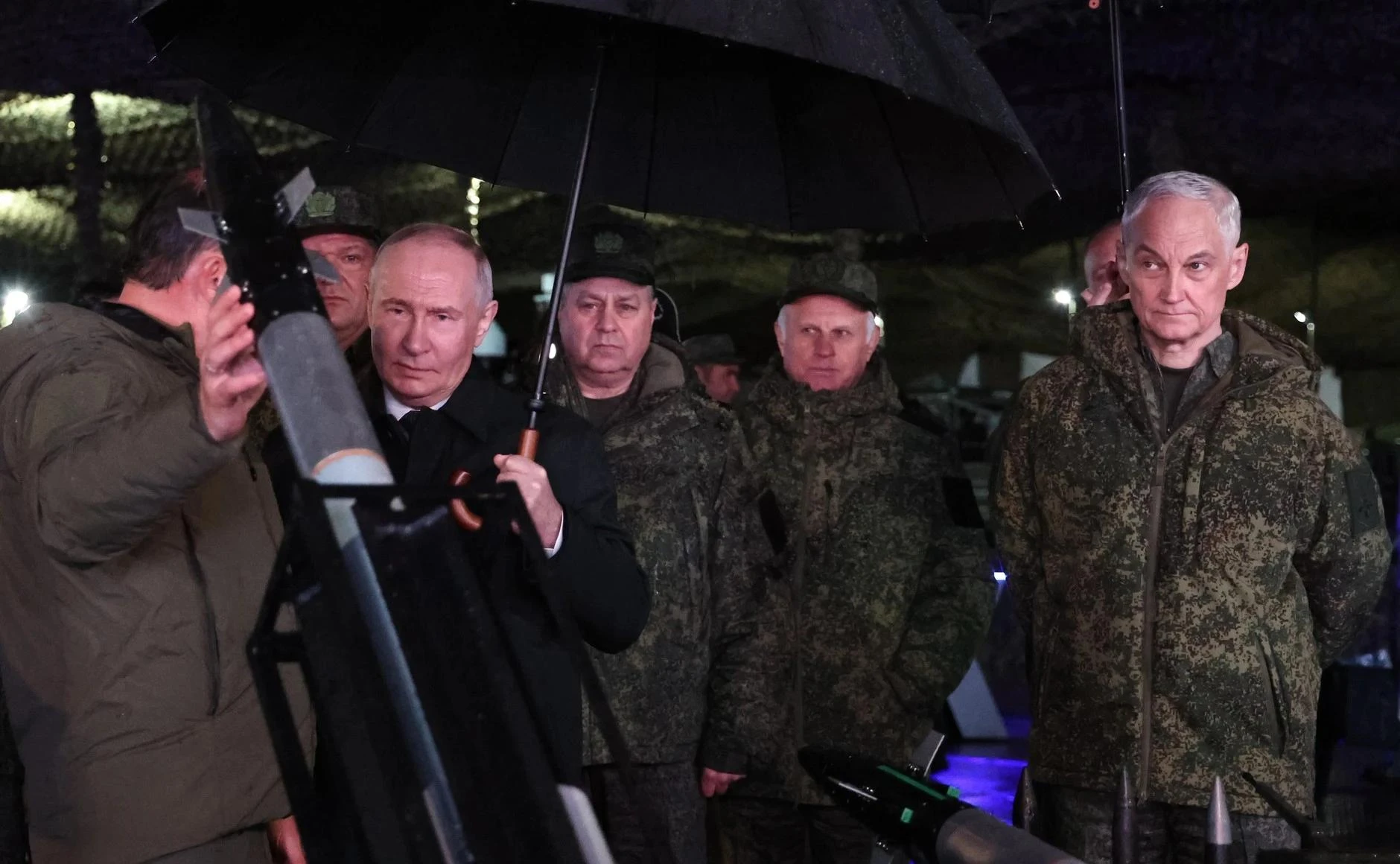 Самые интересные публикации к этому часу: