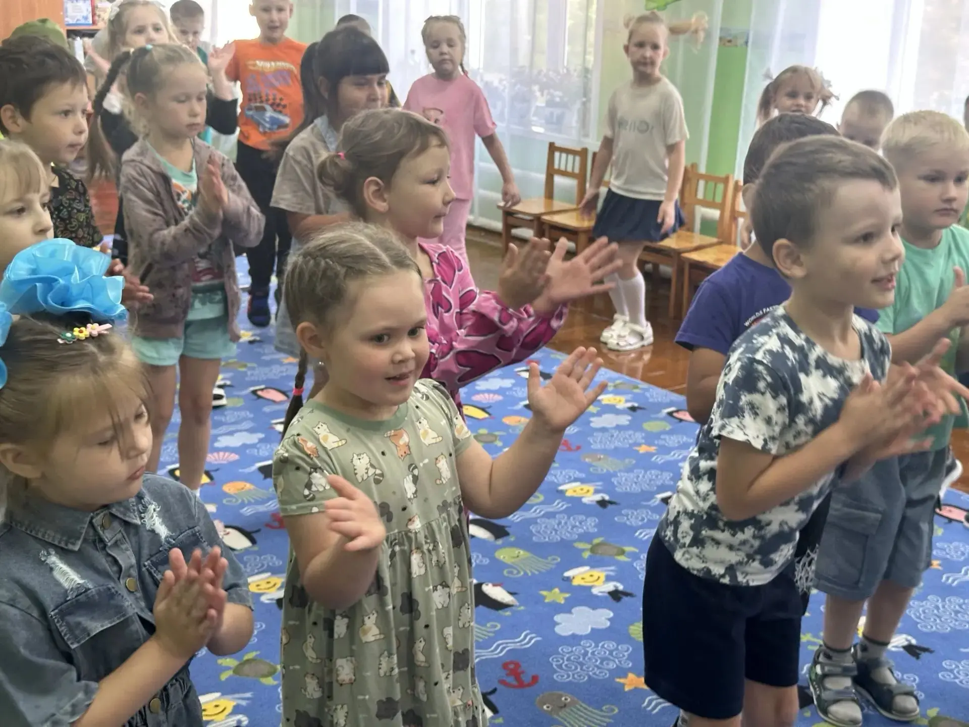 Сегодня в нашем детском саду прошел замечательный праздник, посвященный Дню знаний.
