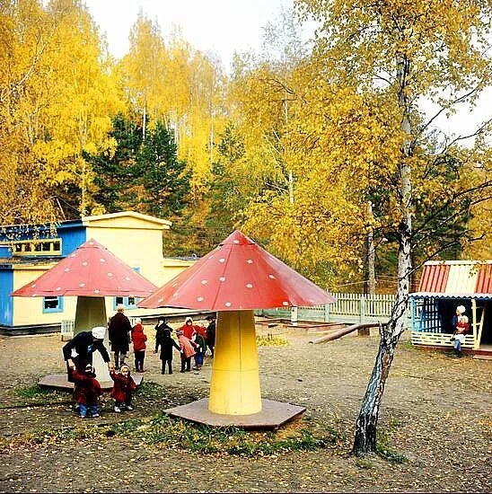 Детский сад "Светлячок" для детей строителей Саяно-Шушенской ГЭС, Красноярский край, 19...