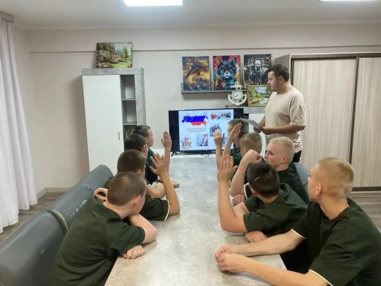 🇷🇺Современный герой — кто он?