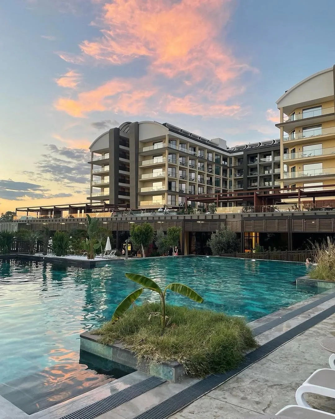 ОТЕЛЬ В ТУРЦИИ 16+, ИЗ КОТОРОГО НЕ ХОЧЕТСЯ УЕЗЖАТЬ 🇹🇷🔥

🌴 Sorgun Akadia Luxury 5*, Сиде

✅ Совре