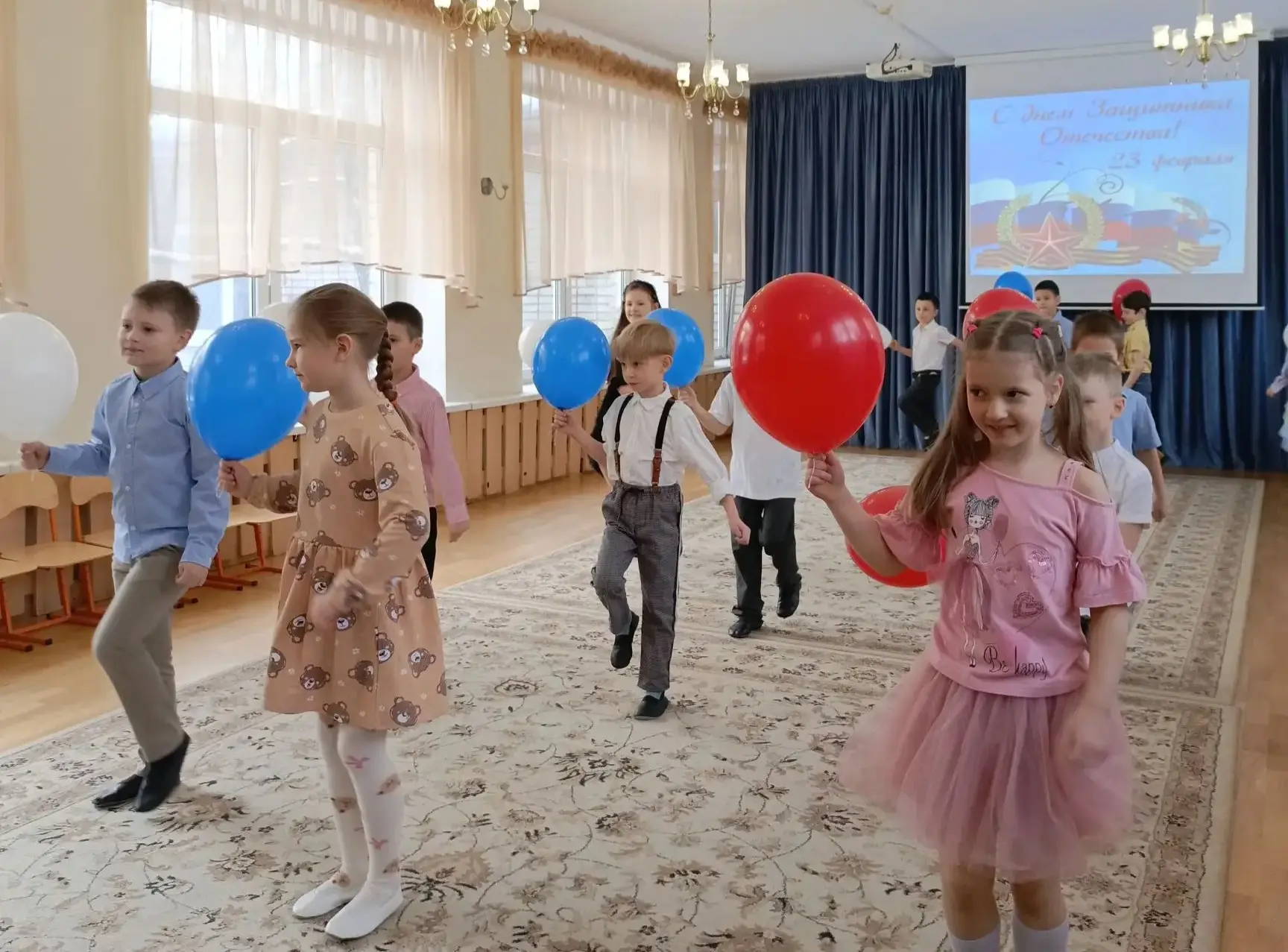 "Мой папа - защитник!"🇷🇺⭐️🇷🇺 На предпраздничной неделе в нашем детском саду прошли мероприятия, посв