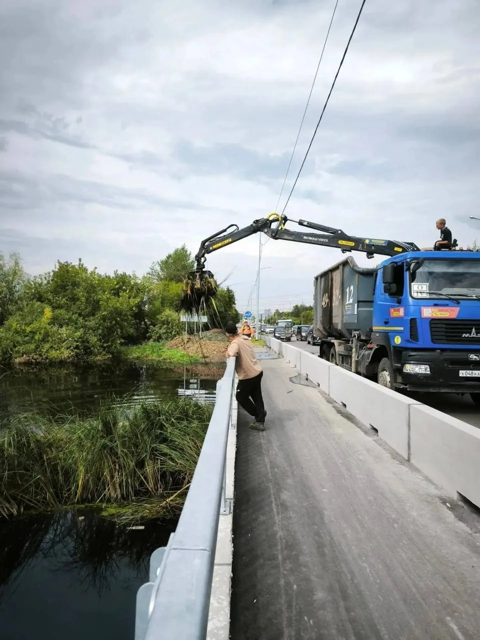 💦Вода в Туре дошла до балок моста на Дамбовской