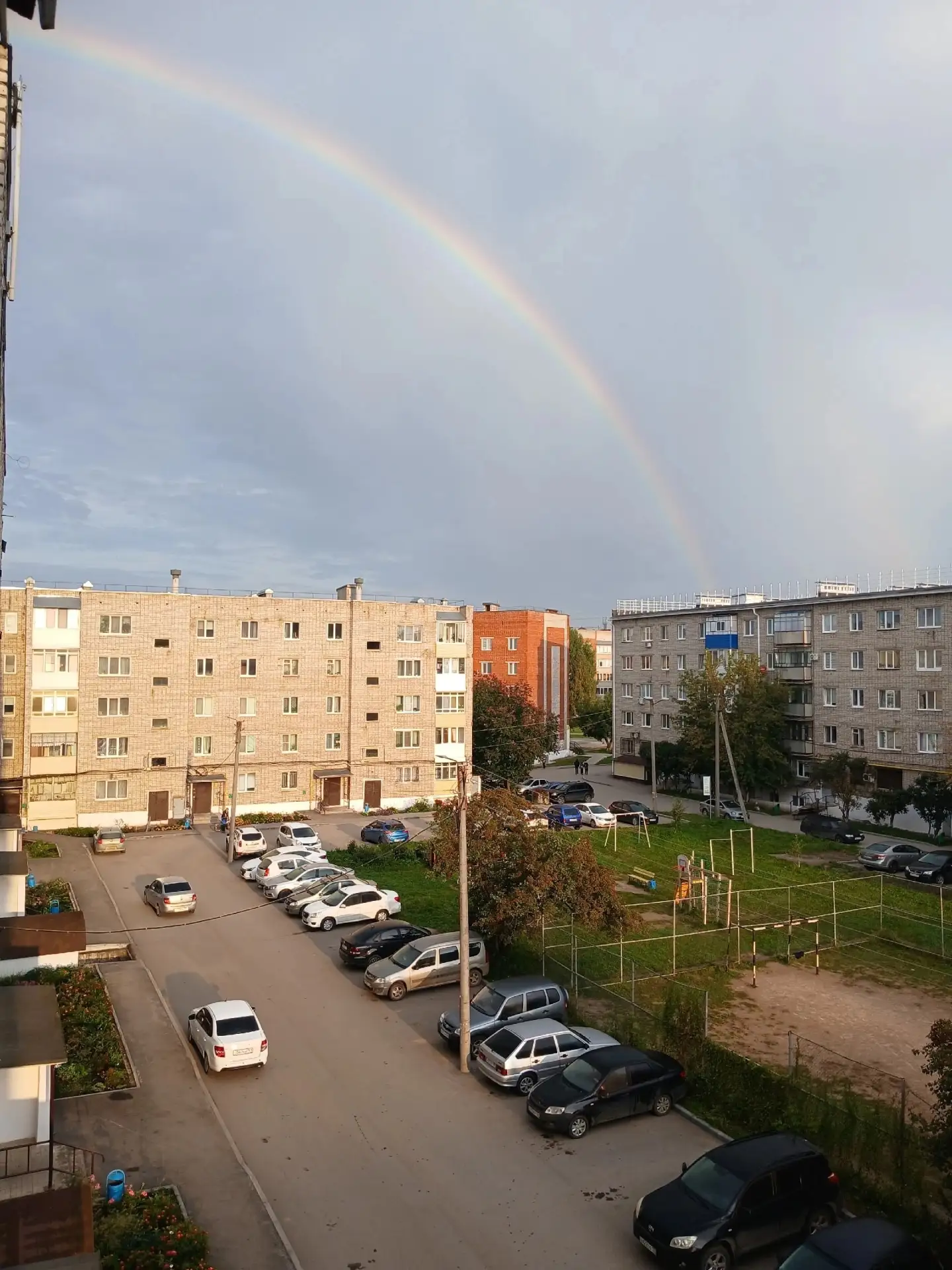 Доброе утро, друзья! 🌞 Сегодня 3 сентября — время начинать день с хорошим настроением!...