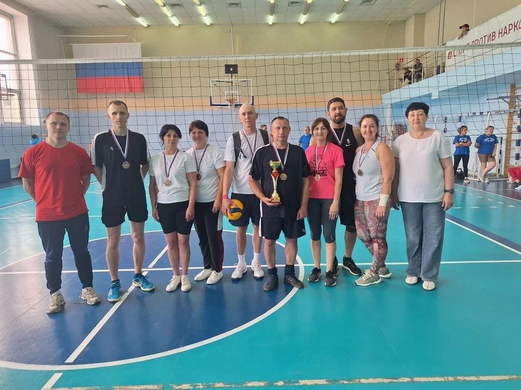 ⚡Вместе к победе: спортивные успехи родителей нашей школы в соревнованиях "Высший класс"  

✅ 30 мая