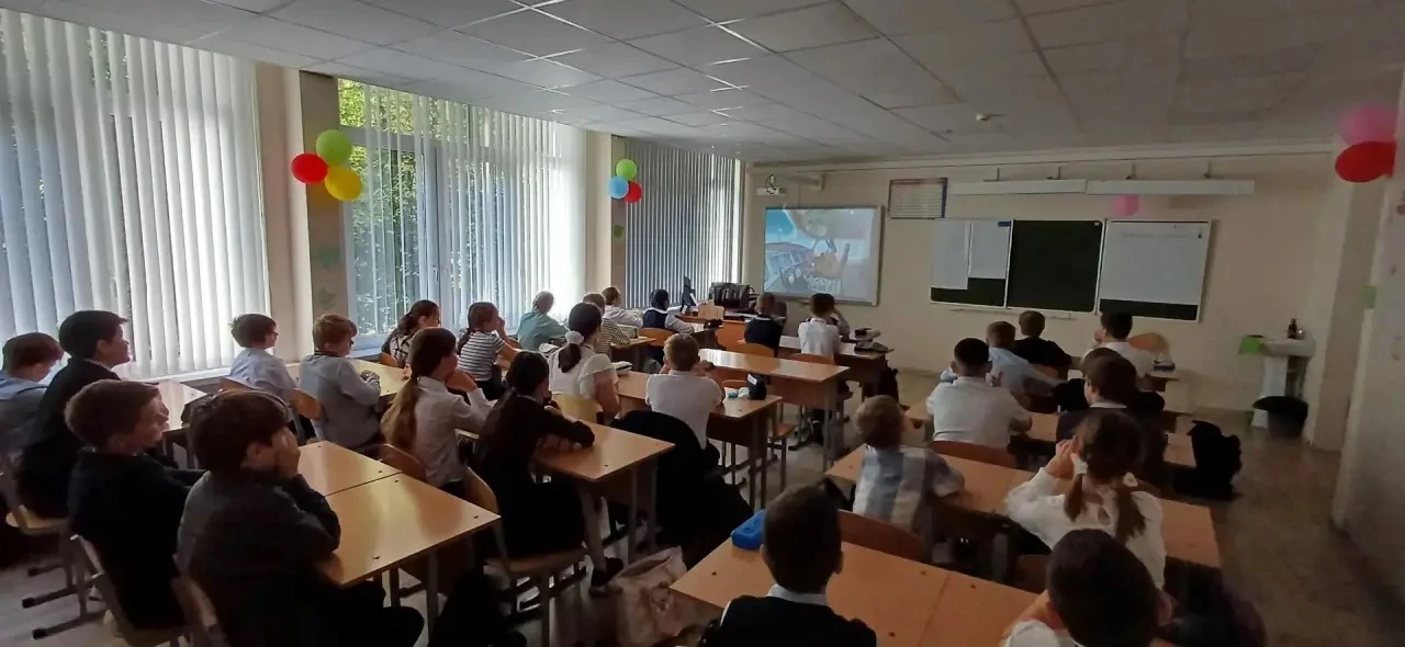 Традиционно по понедельникам для учеников 1–5-х классов прошли занятия в рамках курса "...
