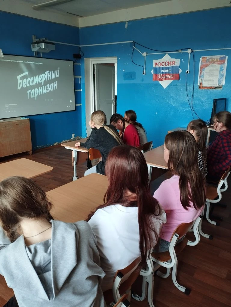 Акция "Память священна"  
В рамках акции, посвященной 85 годовщине начала  Великой Отечественной вой