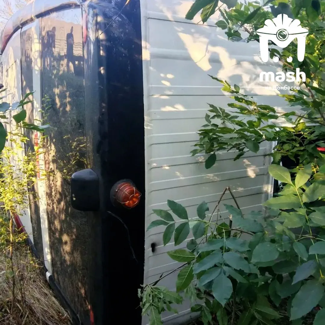 Семь пассажиров автобуса "Москва — Донецк" пострадали в ДТП под Ровеньками.