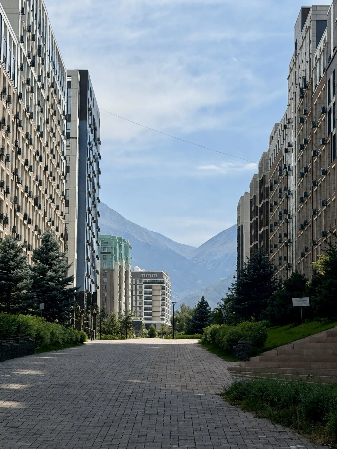 УЖЕ ЧЕТЫРЕ МЕСЯЦА ЖИВУ В ЛЕТЕ ☀️