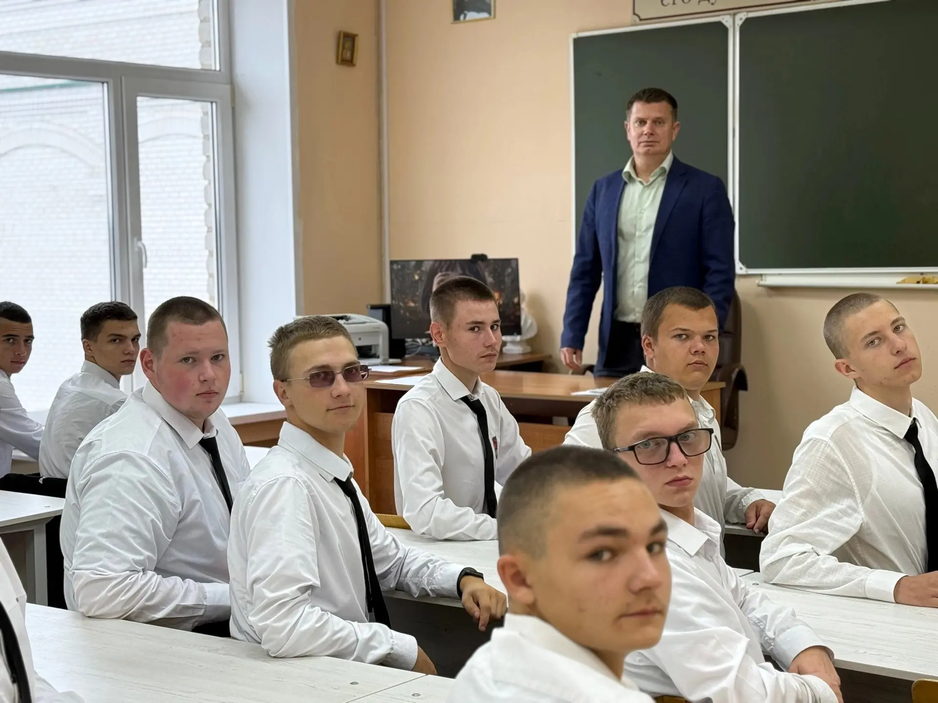 ПОНЕДЕЛЬНИК | РАЗГОВОРЫ О ВАЖНОМ