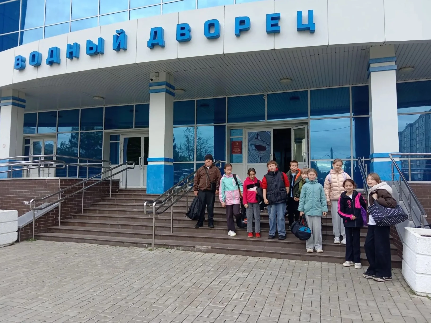🏊‍♂️Школьники из Оричей два раза в неделю посещают занятия по плаванию