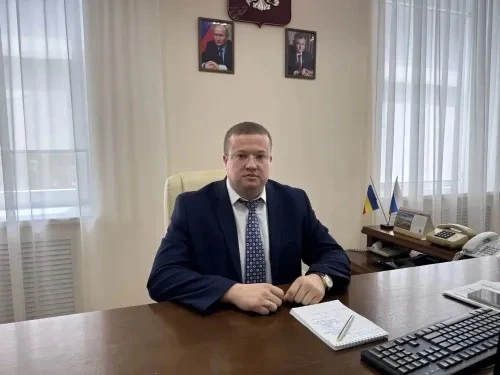 В Гуково единогласно избрали нового главу администрации — Сергея Залиева

На текущей неделе депутаты