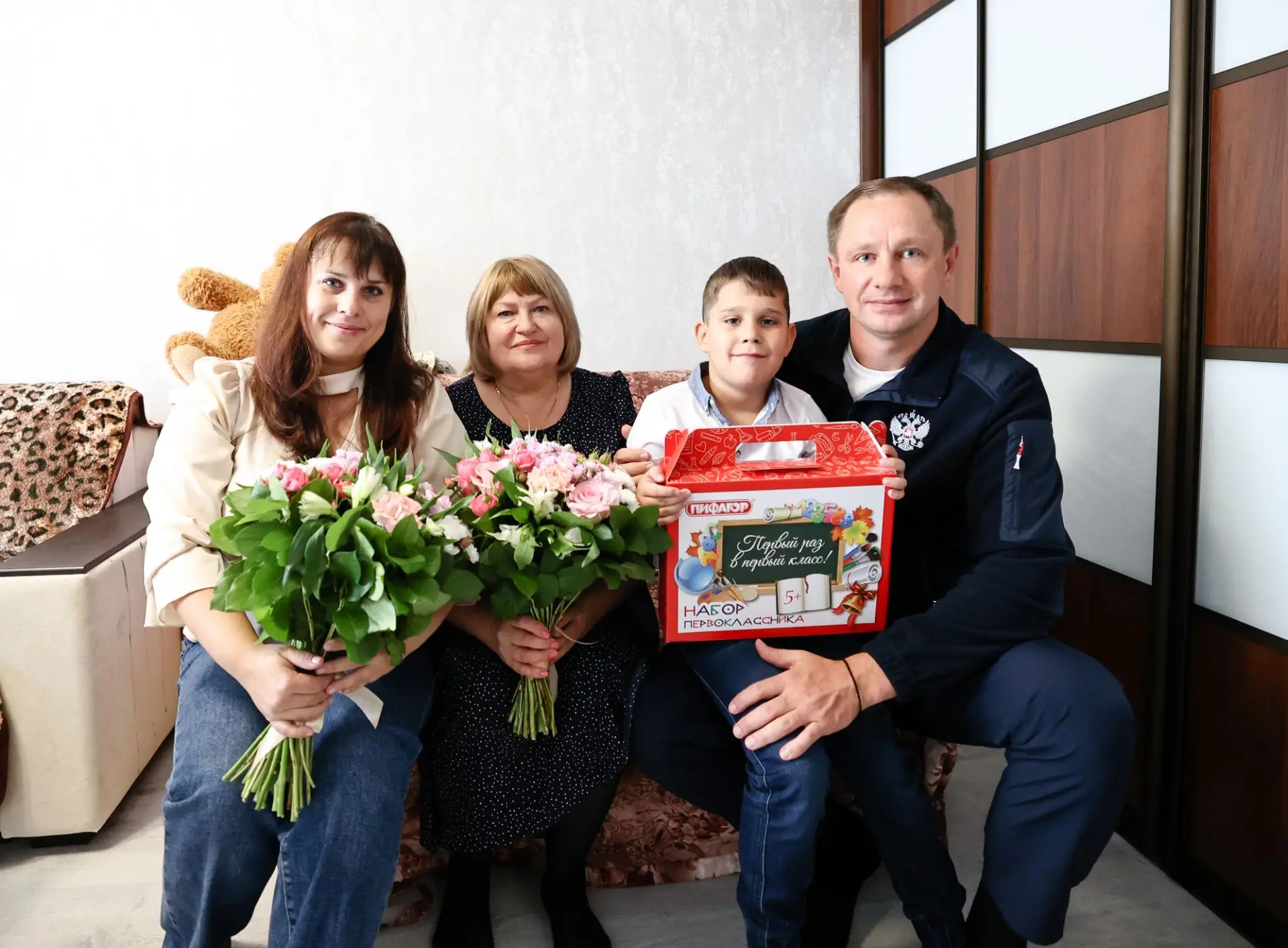 Навестил семью наших Героев СВО: Валентину Ивановну, у которой погибли сын Иван и брат ...