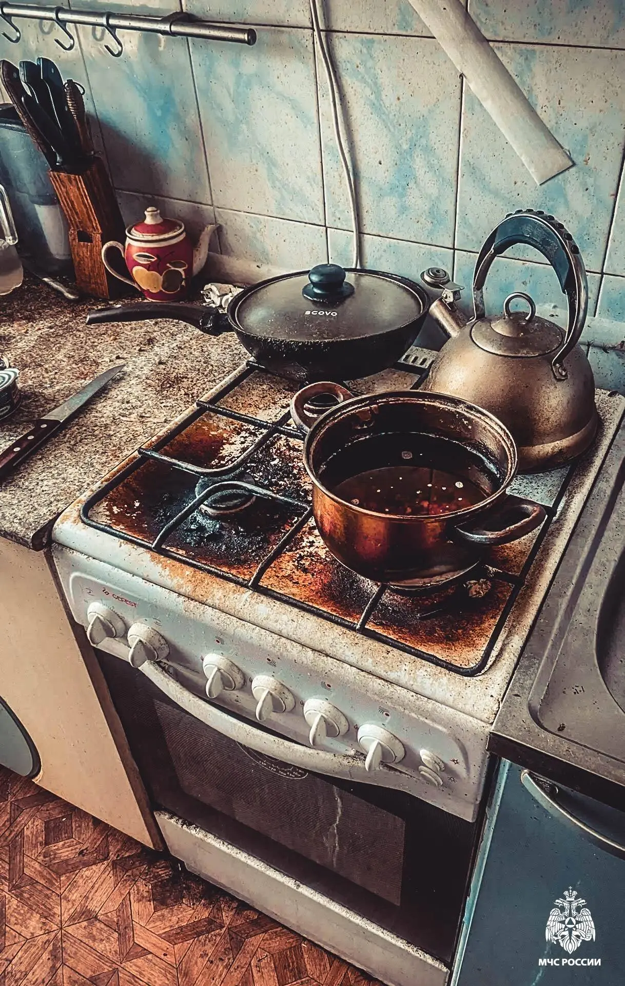 Опасная забывчивость. Пища на плите

⚡️Приготовление еды дома является одним из повседневных дел в ж