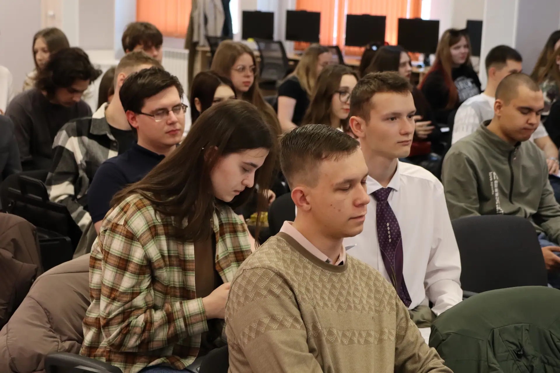 🚀Студенты ПГУ им. Шолом-Алейхема защитили свои бизнес-проекты перед экспертами  В Университете состо