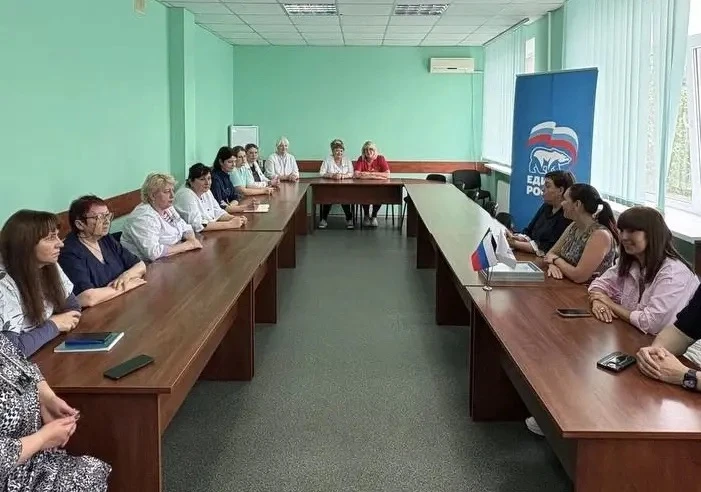 Сегодня, 17 июня, руководитель Управы Ленинского внутригородского района Администрации городского ок
