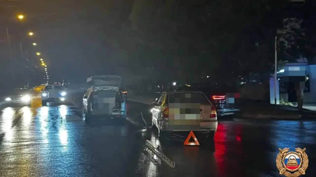 🚙❗️🚗❗️В Ставрополе в результате автоаварии пострадали два пассажира