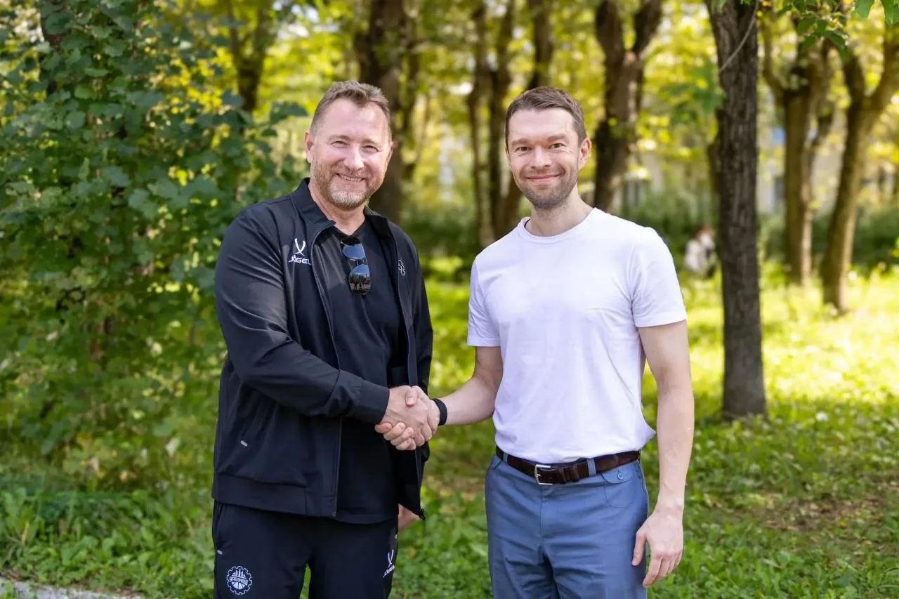 🤝 Вместе с депутатом Законодательного Собрания Свердловской области Вячеславом Брозовс...
