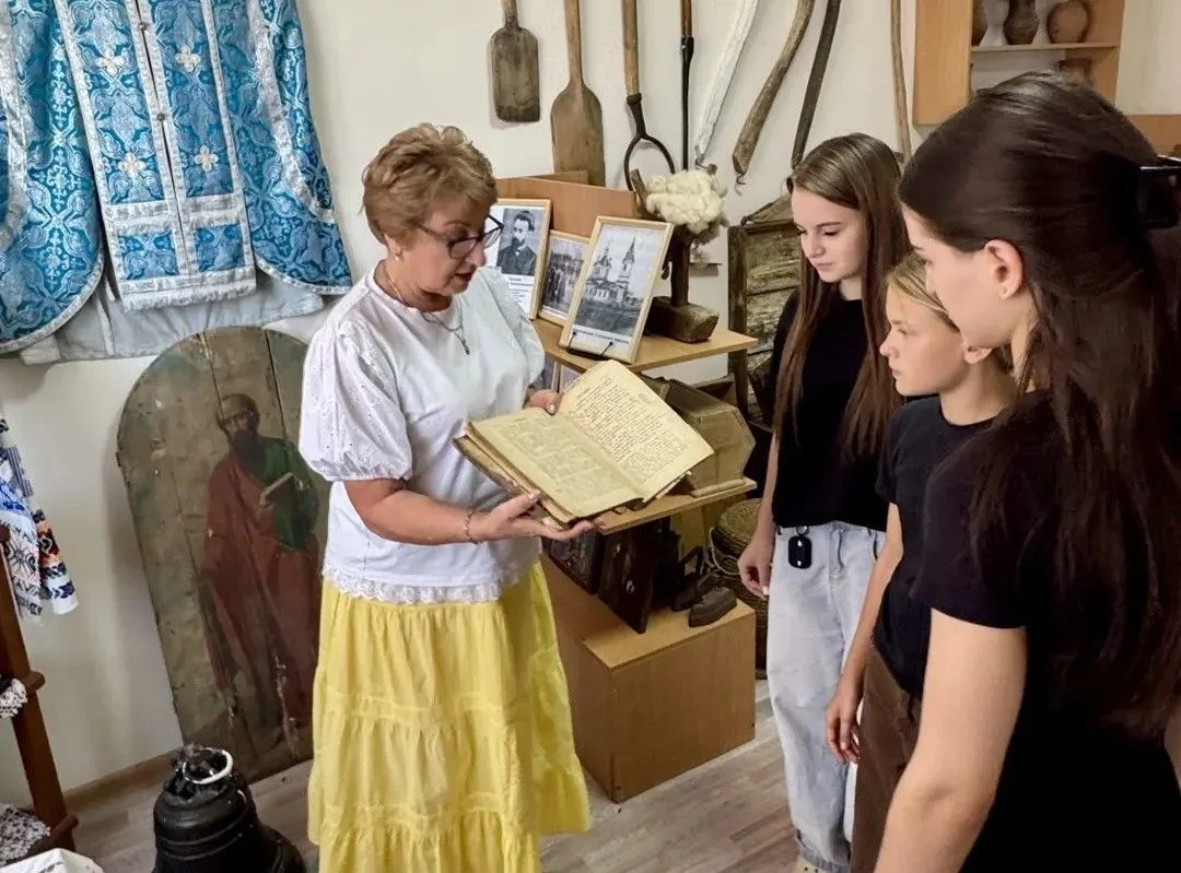 В отделе краеведения состоялся час православия «Верой сильны», посвященный памятной дате - Дню креще
