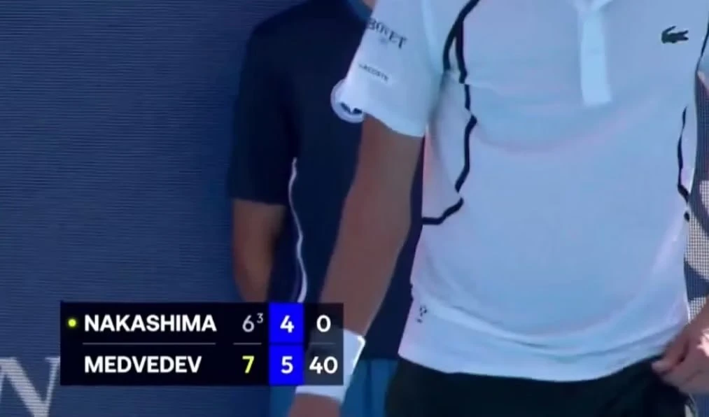 🧸 Медведев проиграл этот матч. Даниил словил флешбэки с финала Australian Open-2022, г...