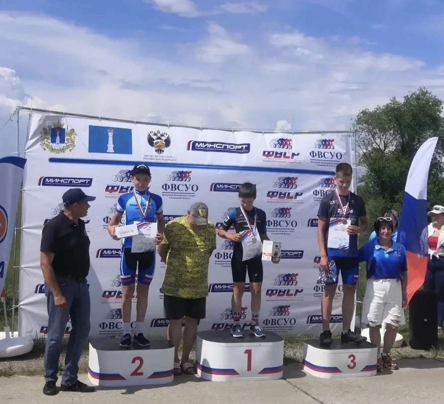 🚴‍♂️ Настоящий уик-энд побед! Два золота и бронза у Игоря Тюрина.

Эти выходные были очень насыщенн