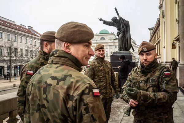 ⚡️Польша разместит у границ с Россией и Белоруссией дальнобойные ракеты «для устрашения»