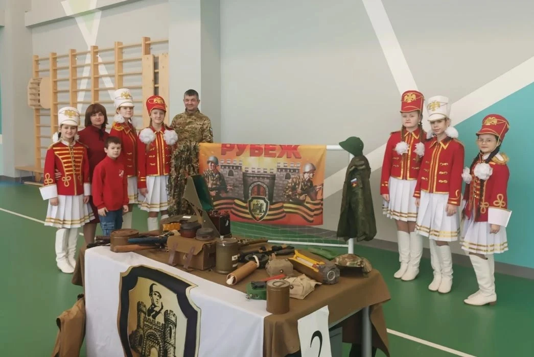 🇷🇺14 февраля 2026 года ансамбль барабанного ритма МАОУ "СОШ 7" был приглашён в гости в Муниципальное