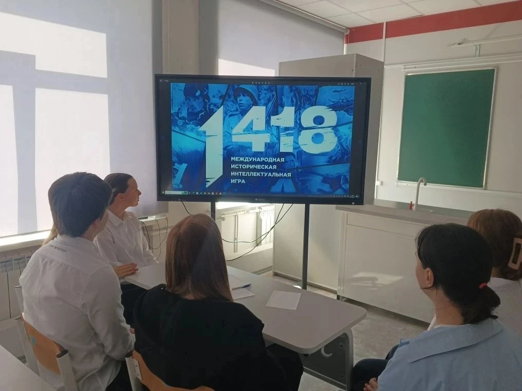 В рамках работы по патриотическому воспитанию подрастающего поколения, обучающиеся школ Елецкого мун