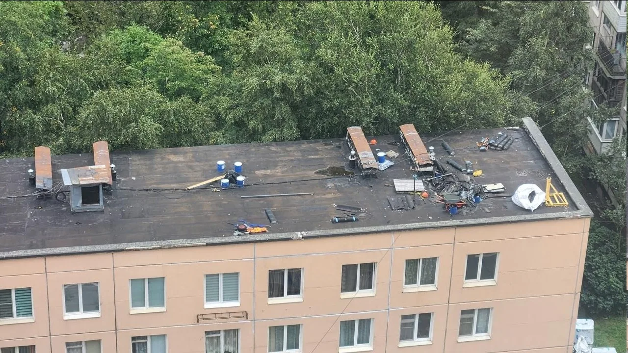 🏚 После ремонта крыши жители заметили тревожные детали