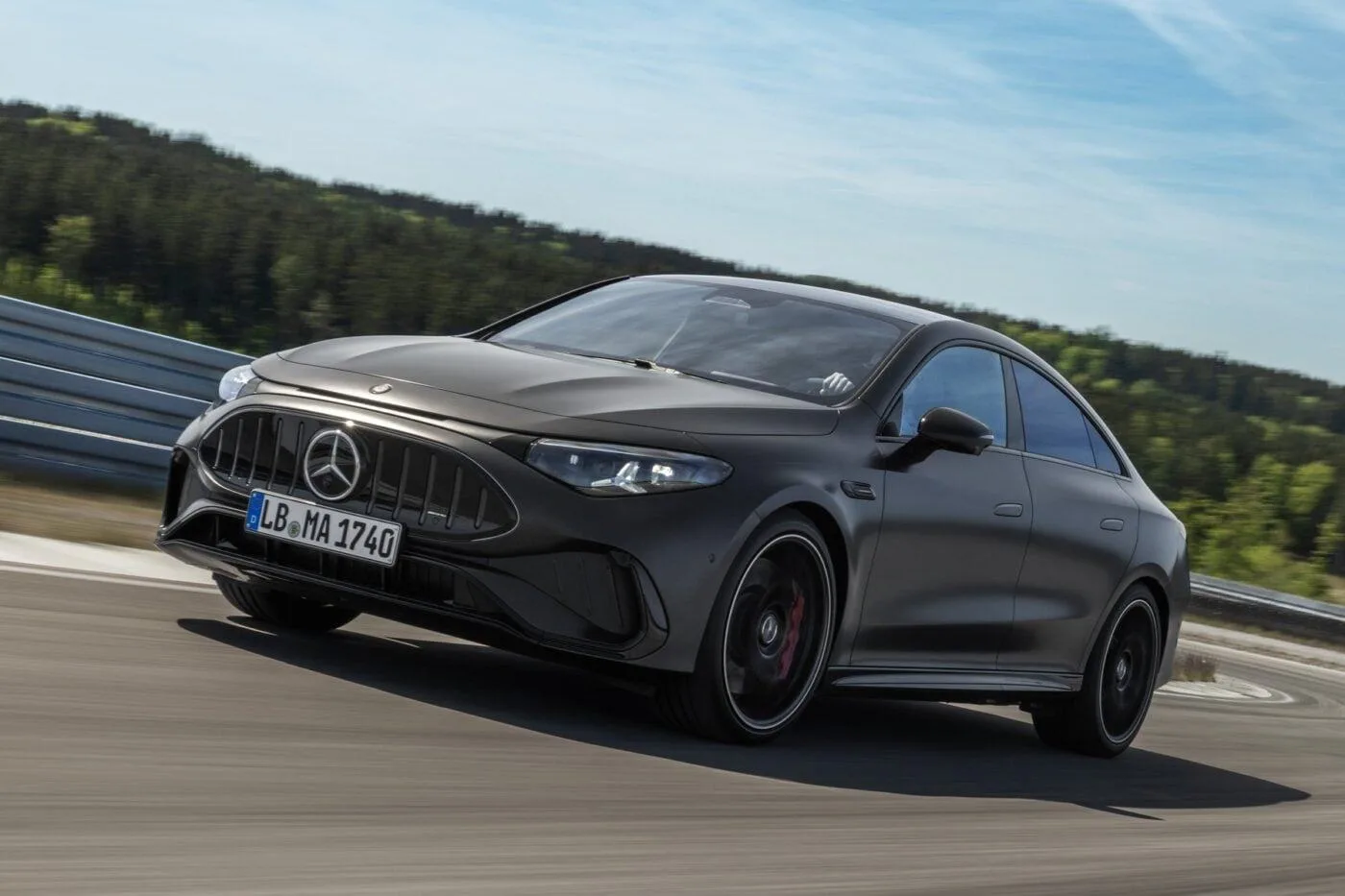 Глава Mercedes почувствовал себя «новообращённым христианином» за рулём CLA 45
