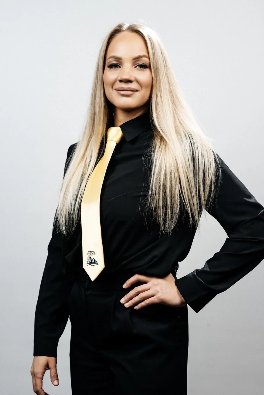 Поздравляем  с днём рождения🥳, Людмилу Михайловну Смирнову, 🌸🌸🌸заместителя директора спортивной 