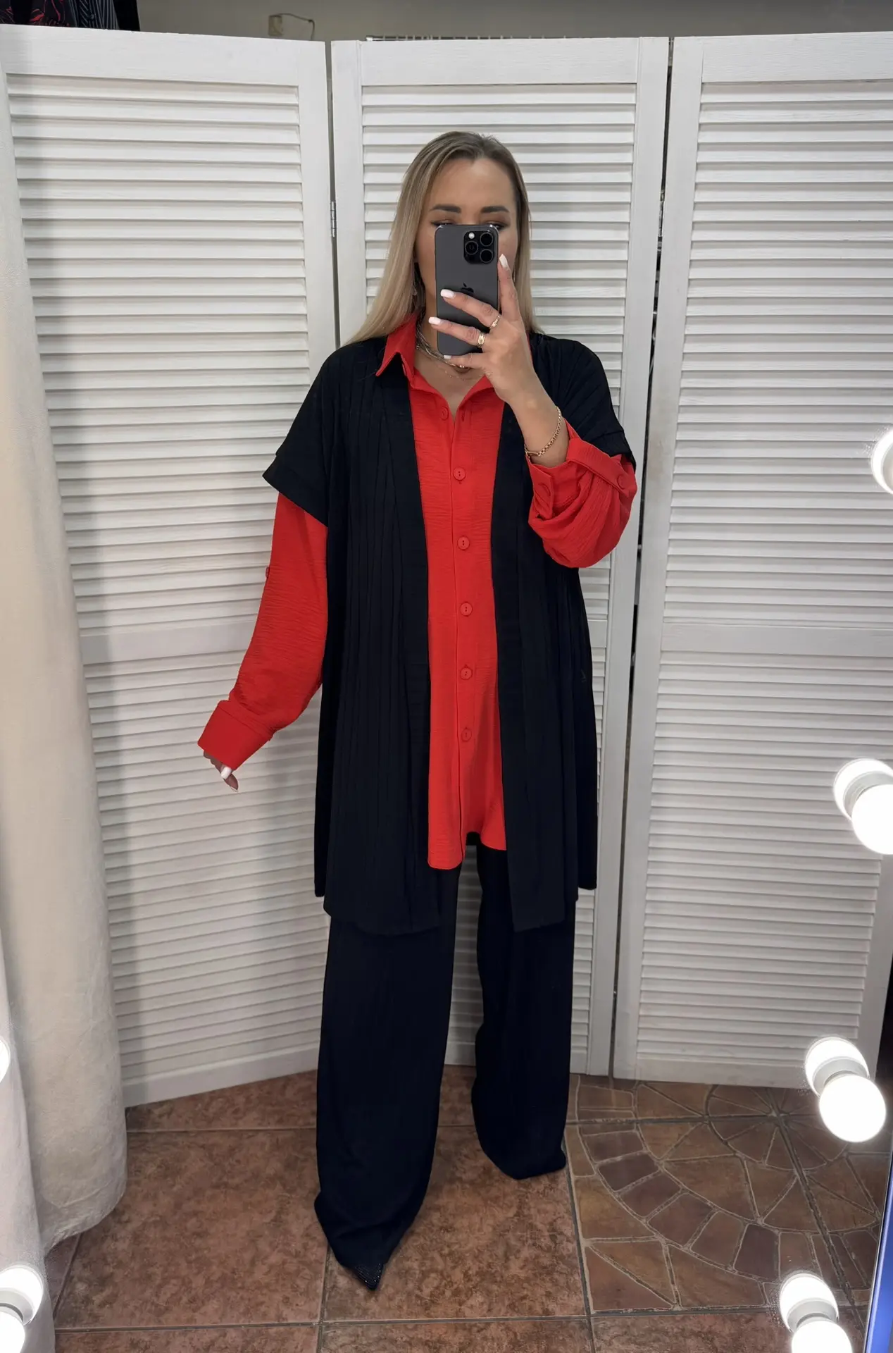 ❌РАСПРОДАНЫ❌Новинка🖤❤️Костюм тройка с красной рубашкой