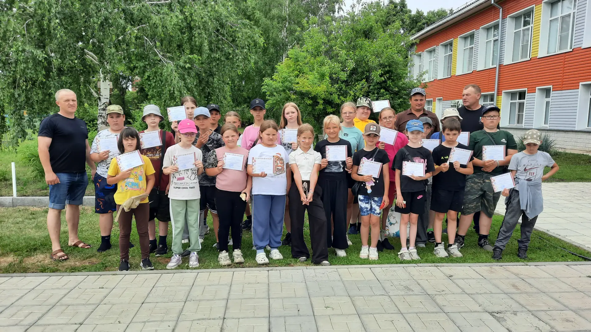 🏃‍♂️🏅 День спорта в Жуланской школе: ГТО — это сила! 🏅🏃‍♀️

Вчера в нашей школе было жарко! 🔥 Р
