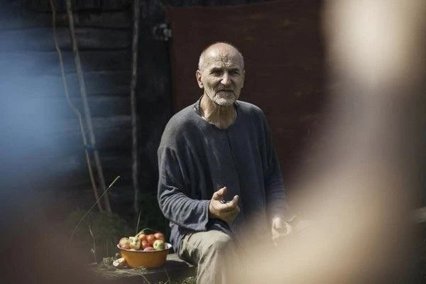Мой первый брак длился 8 лет. Но мои вредные привычки разрушили наш царственный союз лю...