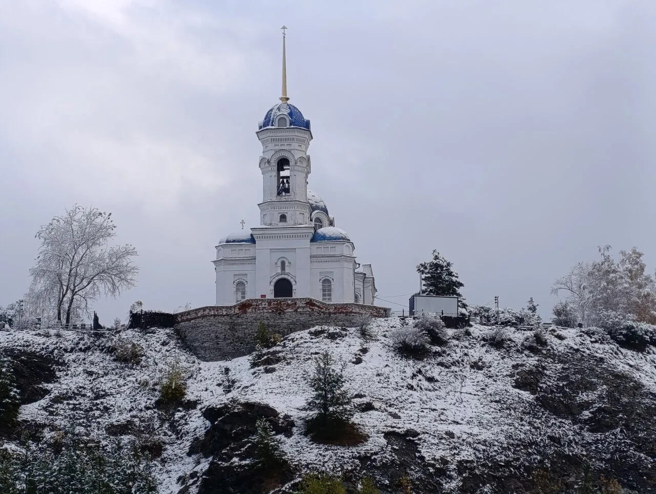 С Первым снегом Город.☃