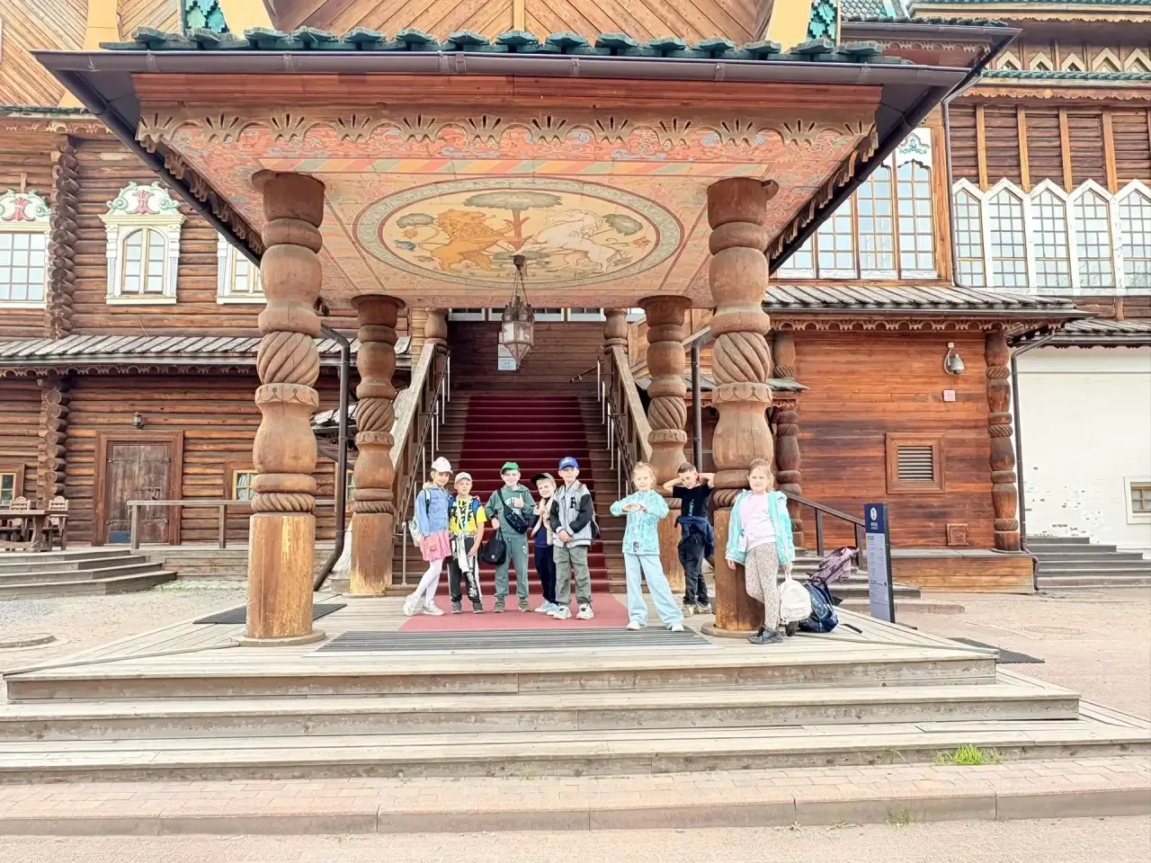 «Кто живёт в тереме царя: птицы, звери и их тайны» 🦁🦅