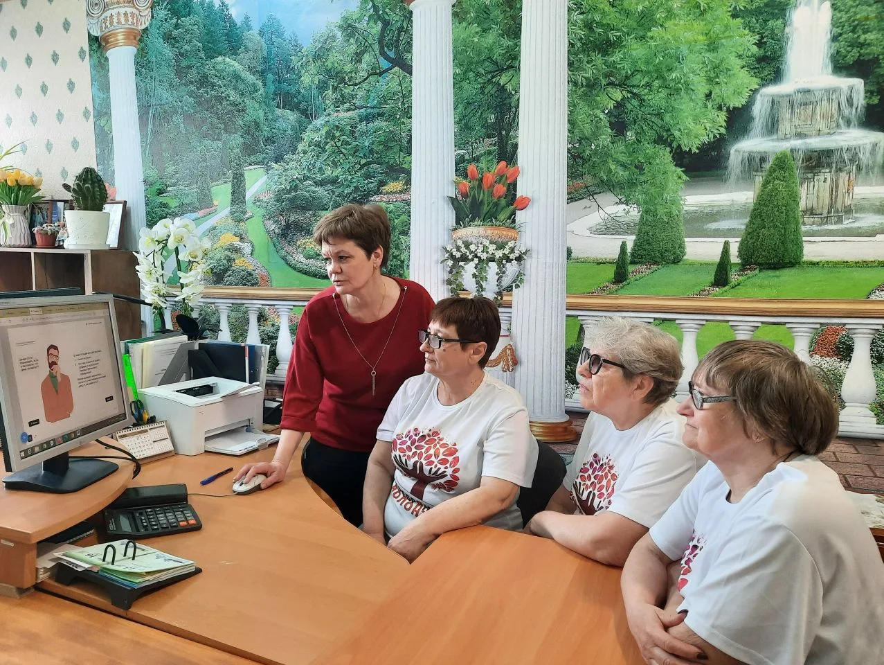 «Серебряные» волонтеры повысили финансовую грамотность